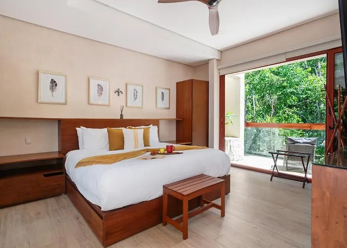 Pousada 9br Luxury Aldea Zama, Private Pools & Gym! *
