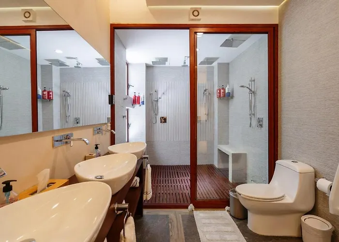 9br Luxury Aldea Zama, Private Pools & Gym! *
