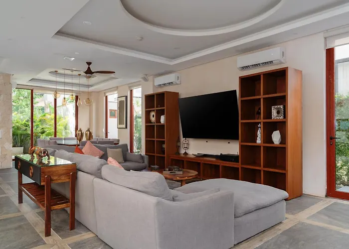 9br Luxury Aldea Zama, Private Pools & Gym! Pousada *